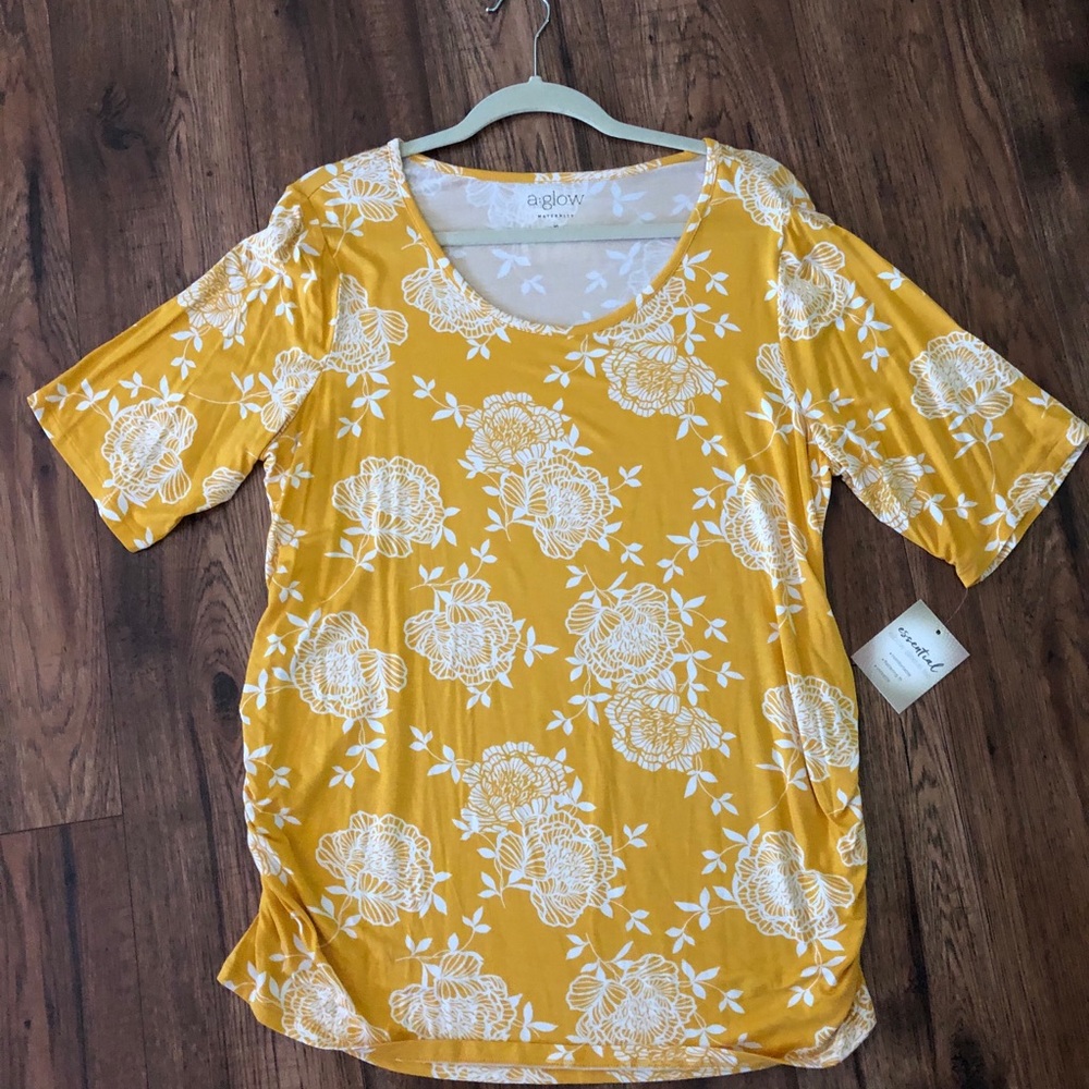 BNWT Maternity shirt size XL